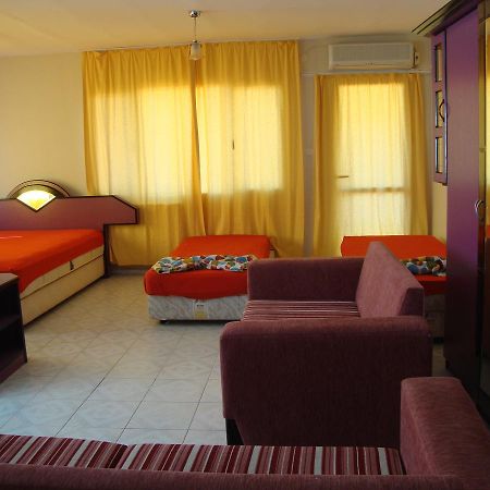 Degerli Motel Seferihisar Exteriér fotografie